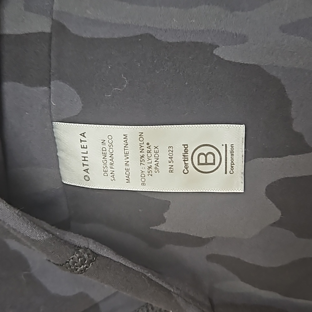 Athleta Elation Camo 7/8 Tight MP - Picture 4 of 5